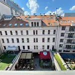 Downtown Gozsdu Vibe Apartments